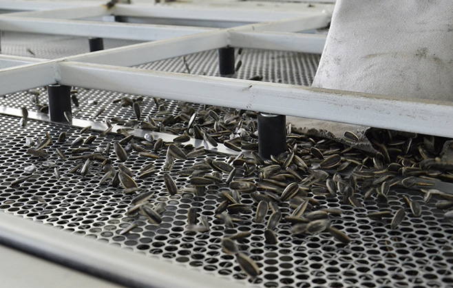 6新聞-12李華清先生出席李華清設計與三胖蛋年度戰略合作啟動儀式新聞_03-04