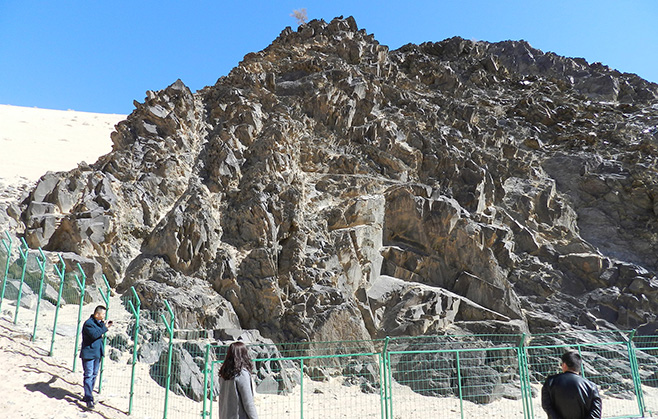 6新聞-12李華清先生出席李華清設計與三胖蛋年度戰略合作啟動儀式新聞_03-06